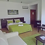 Отель Louro