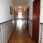 Louro Отель