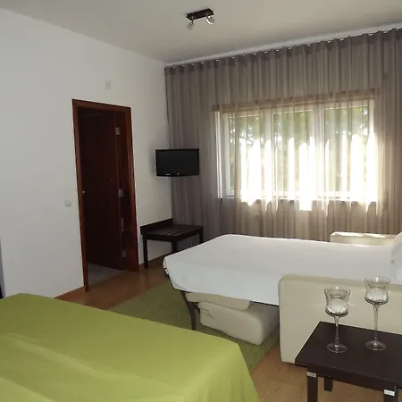 Hotell Louro Óbidos