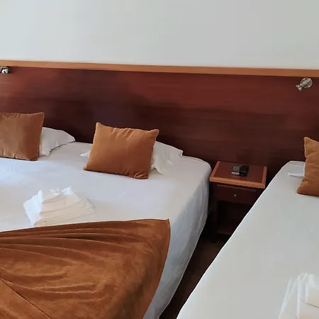 Hotel Louro 3*