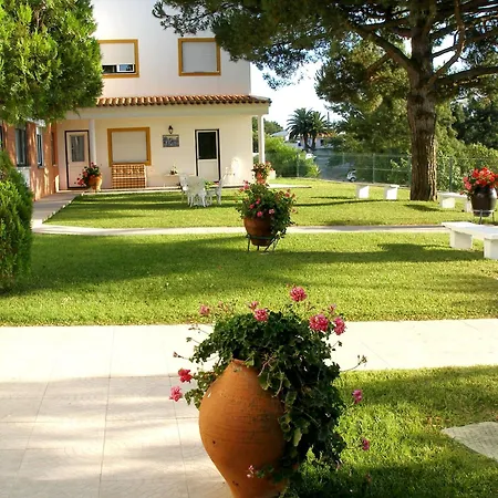 Hotel Louro 3*